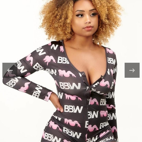 Onesies - Picture 11 of 13